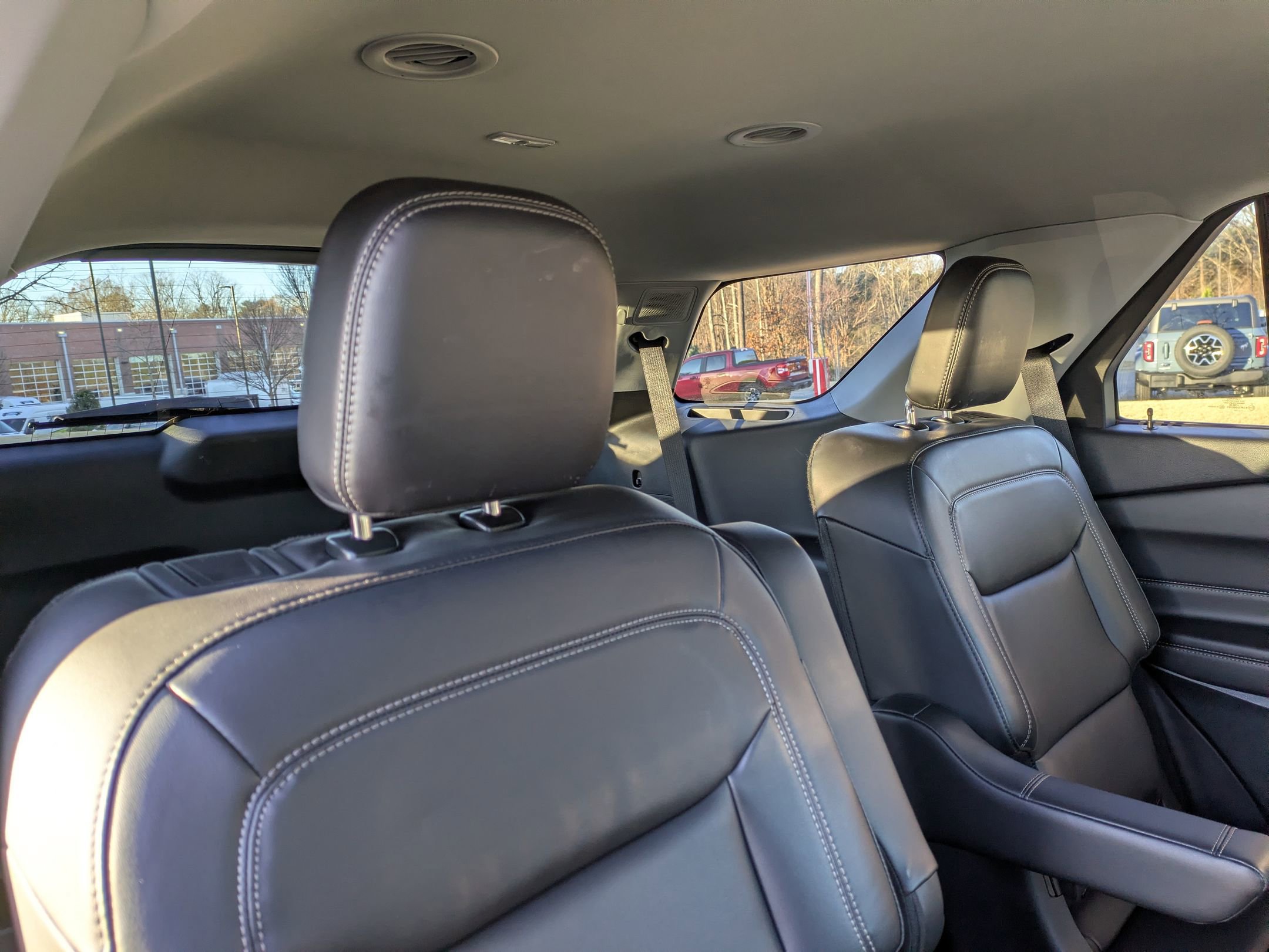 Certified 2023 Ford Explorer XLT w/ Equipment Group 202A image 40