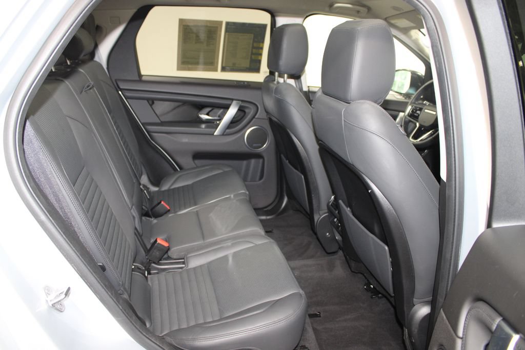 Used 2021 Land Rover Discovery Sport SE AWD/4WD image 31