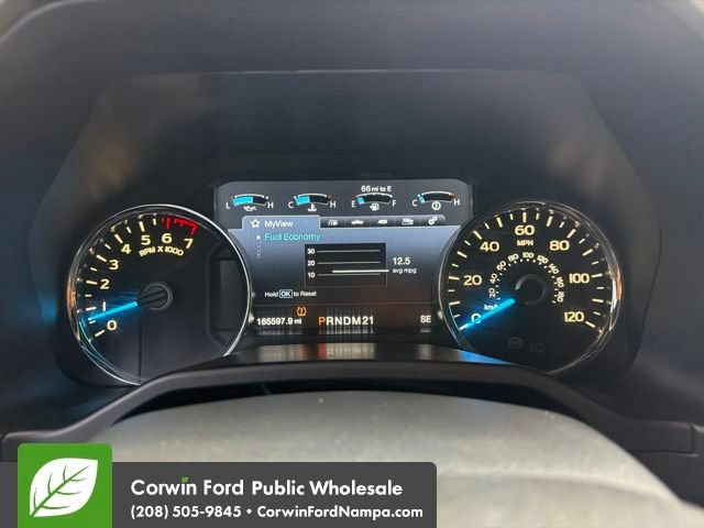 Used 2015 Ford F150 Lariat w/ Equipment Group 502A Luxury AWD/4WD image 20