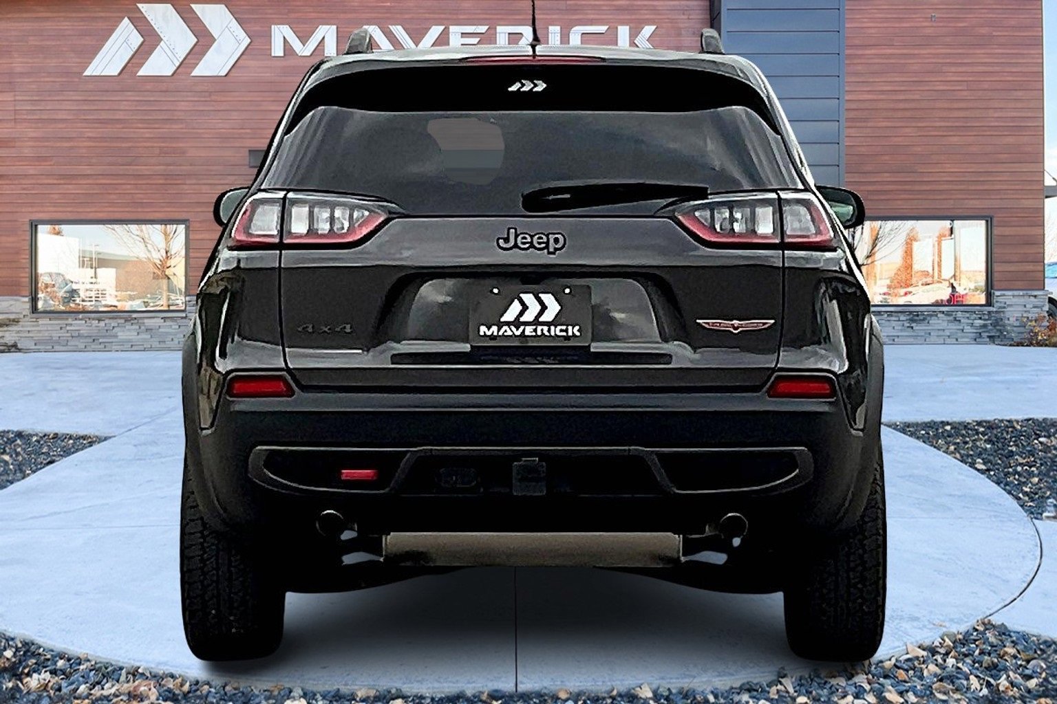 Used 2022 Jeep Cherokee Trailhawk w/ Trailer Tow Group image 6
