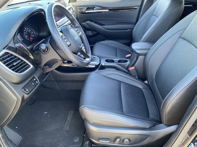 Used 2023 Kia Seltos EX image 18