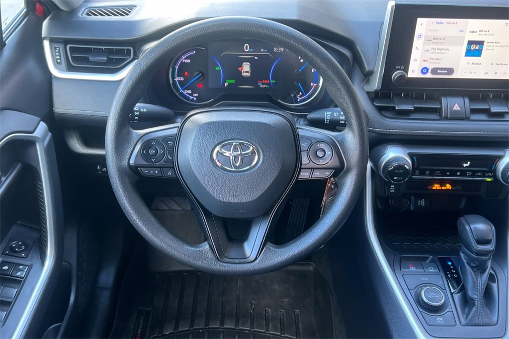 Used 2024 Toyota RAV4 LE image 16
