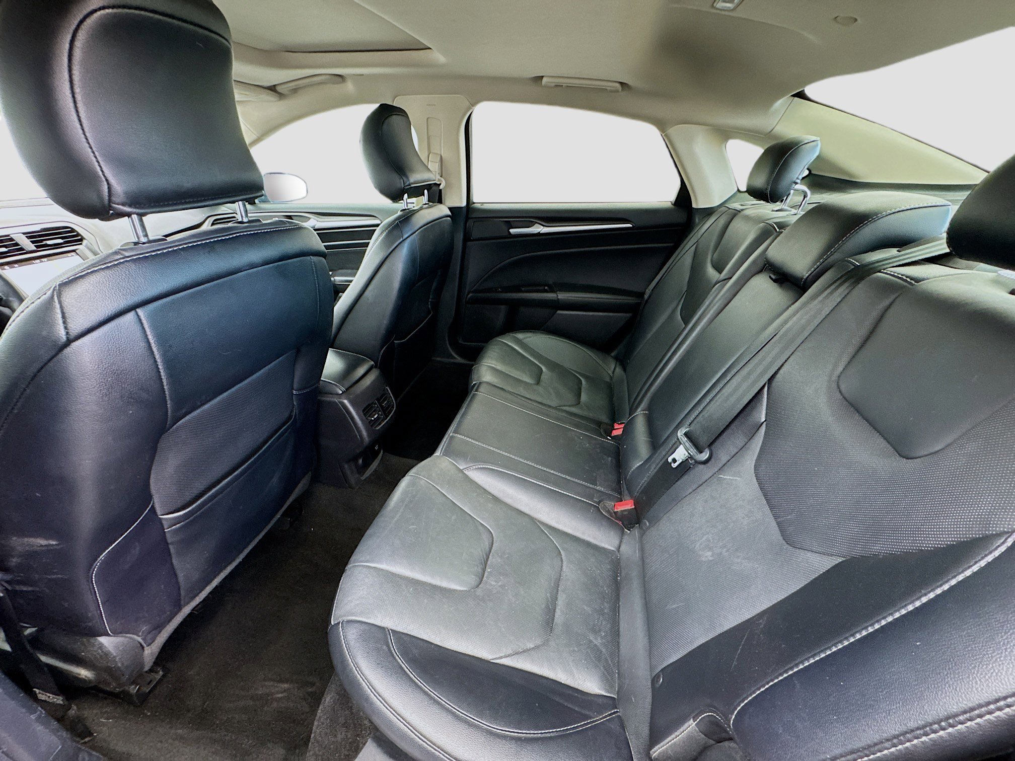 Used 2018 Ford Fusion Energi Titanium image 16