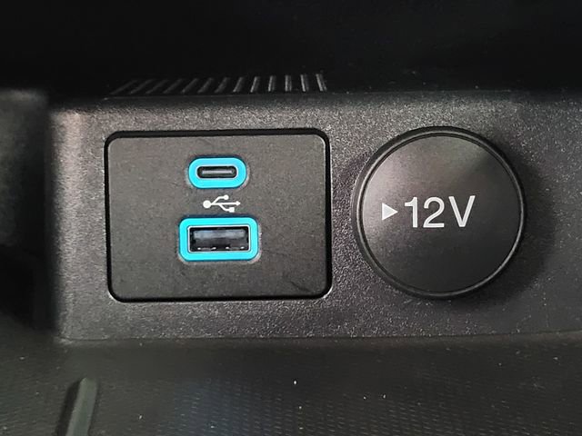 Used 2022 Ford Escape SE image 13