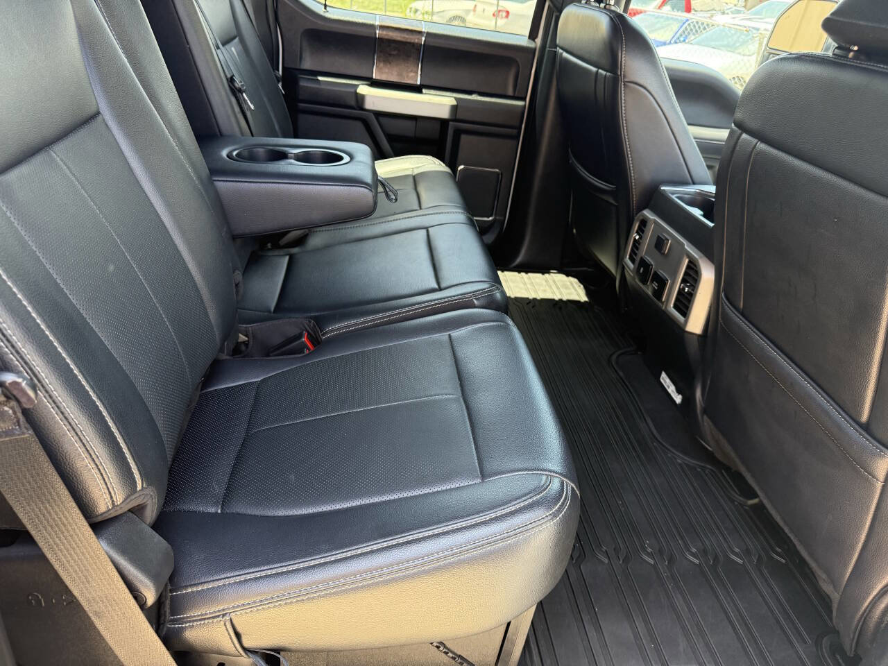 Used 2022 Ford F250 Lariat image 25