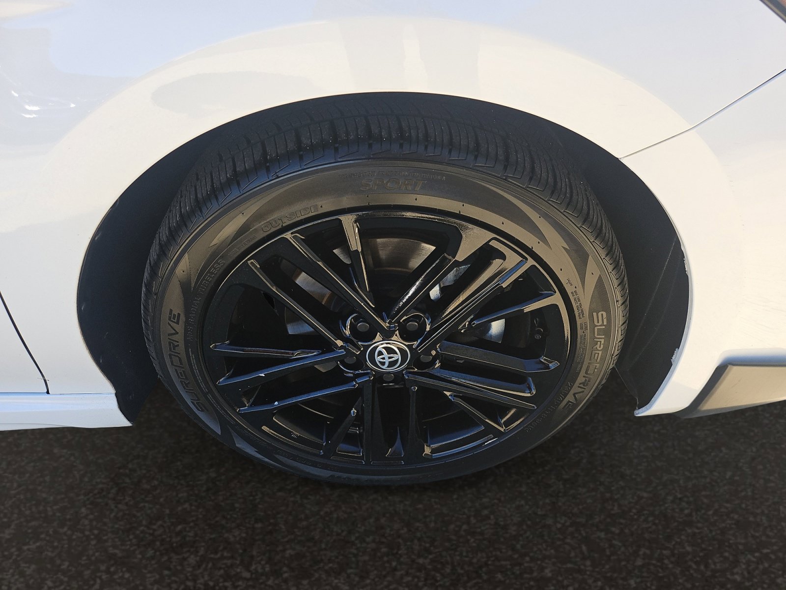 Used 2025 Toyota Camry SE FWD image 41