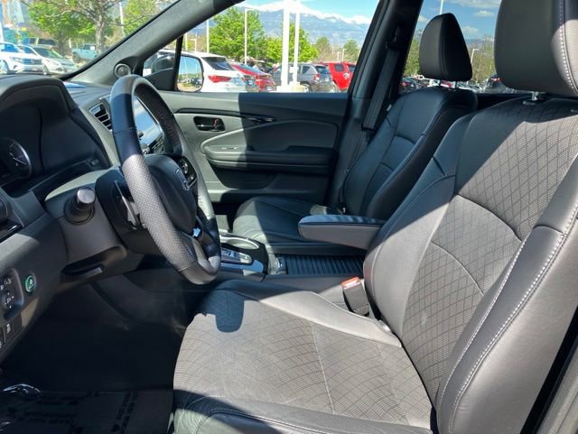 Used 2023 Honda Passport Elite image 15
