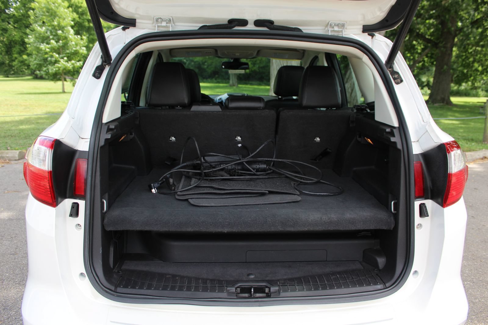 Used 2015 Ford C-MAX Energi SEL w/ Equipment Group 302A FWD image 21