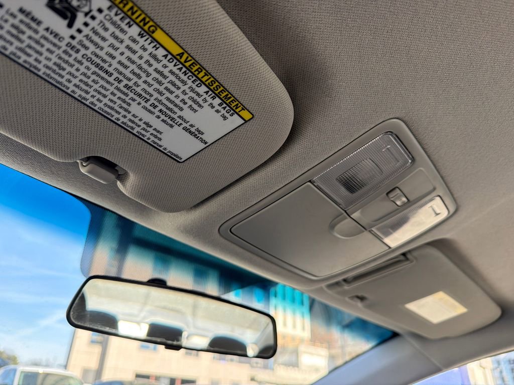 Used 2012 Hyundai Elantra GLS w/ Preferred Pkg 3 image 23