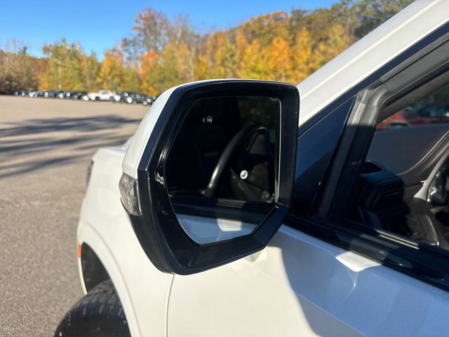 Used 2021 GMC Yukon XL AT4 image 17