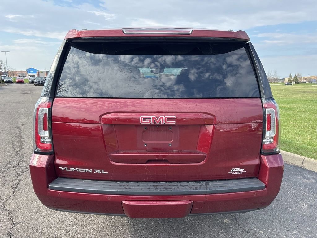 Used 2019 GMC Yukon XL SLT w/ Premium Edition image 10