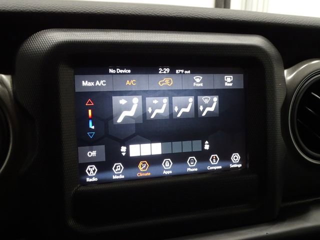 Used 2023 Jeep Wrangler Sport image 32