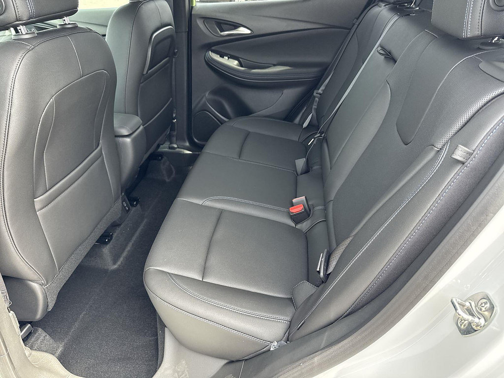 New 2026 Buick Encore GX Sport Touring w/ Advanced Technology Package FWD image 24