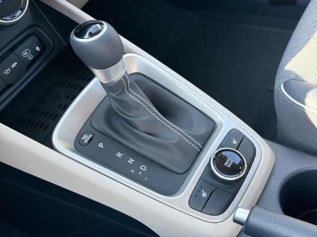 New 2026 Hyundai Venue SEL FWD image 29