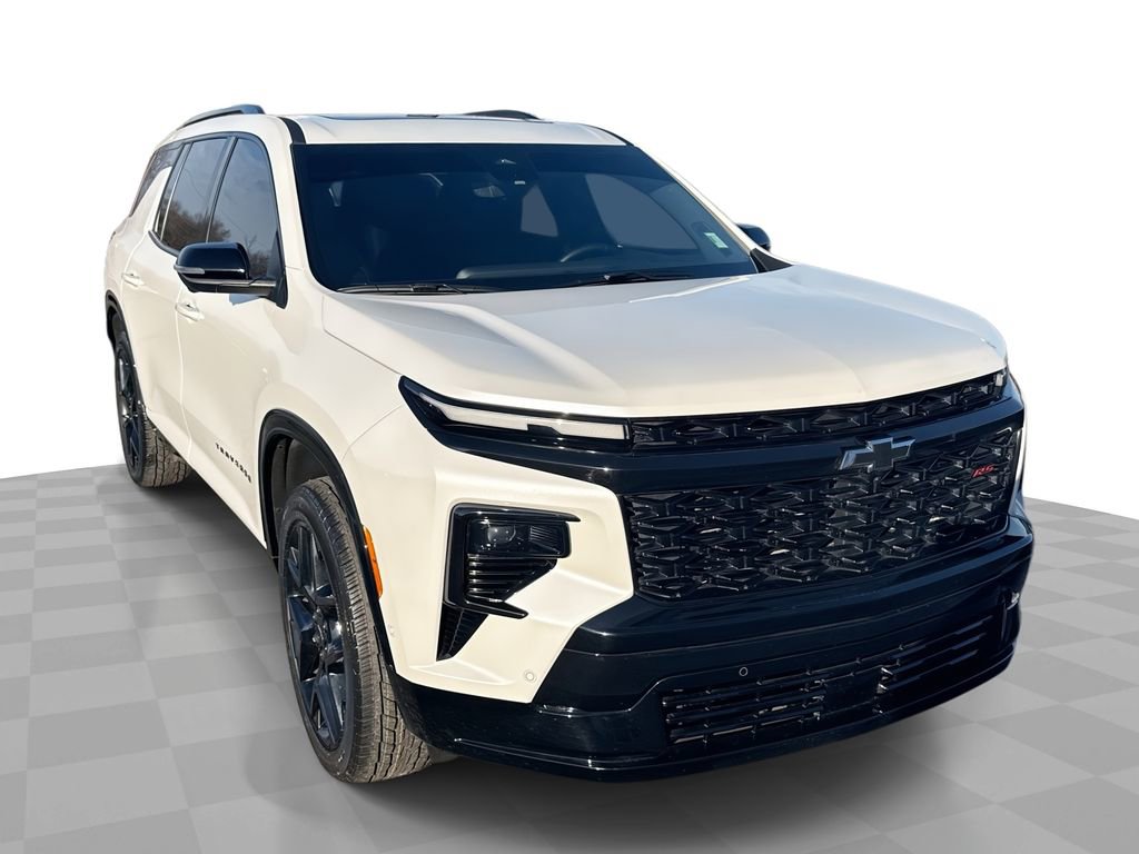 Certified 2025 Chevrolet Traverse RS w/ LPO, Floor Liner Package image 1
