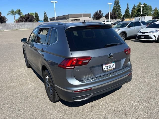 Used 2023 Volkswagen Tiguan SE w/ Panoramic Sunroof Package AWD/4WD image 5