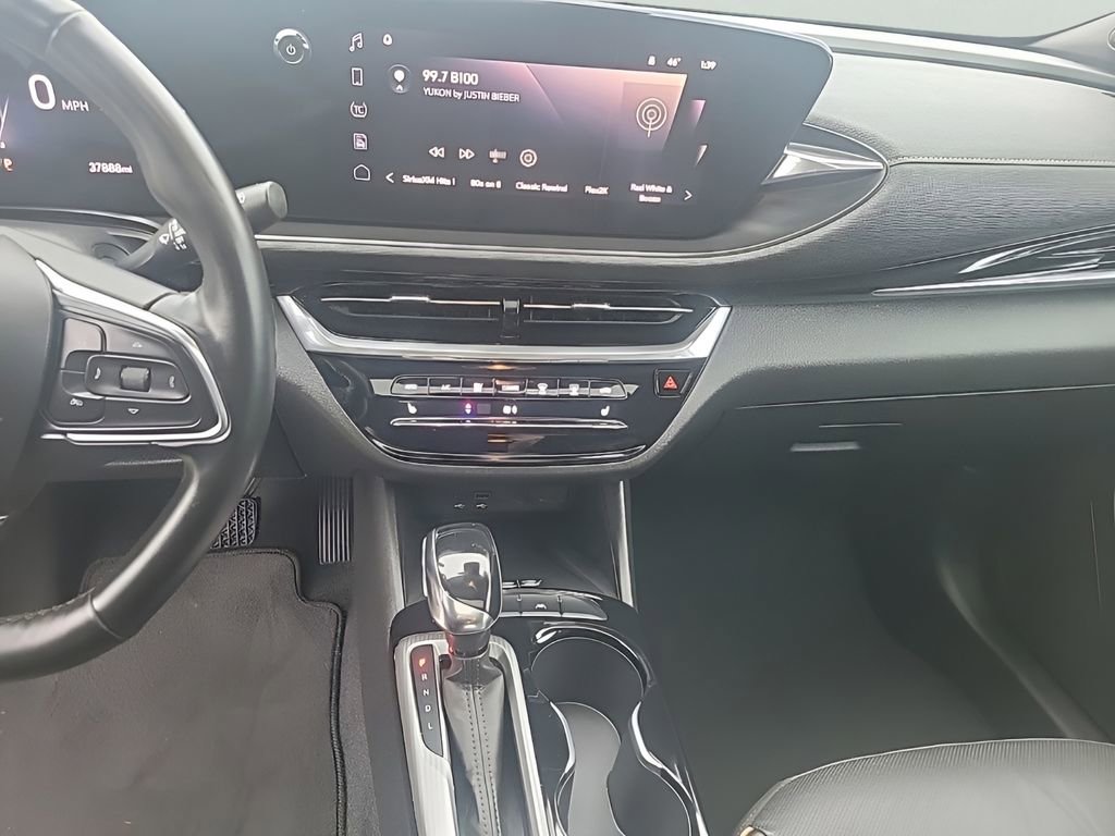 Used 2024 Buick Envista Avenir image 17