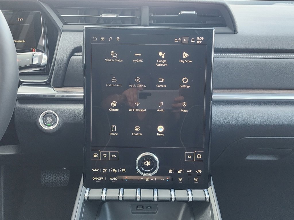 New 2026 GMC Terrain Denali image 28