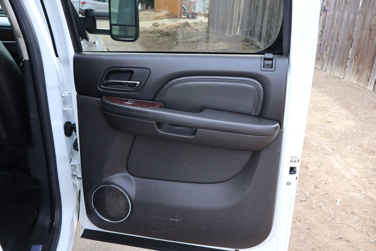 Used 2014 GMC Sierra 2500 Denali image 26