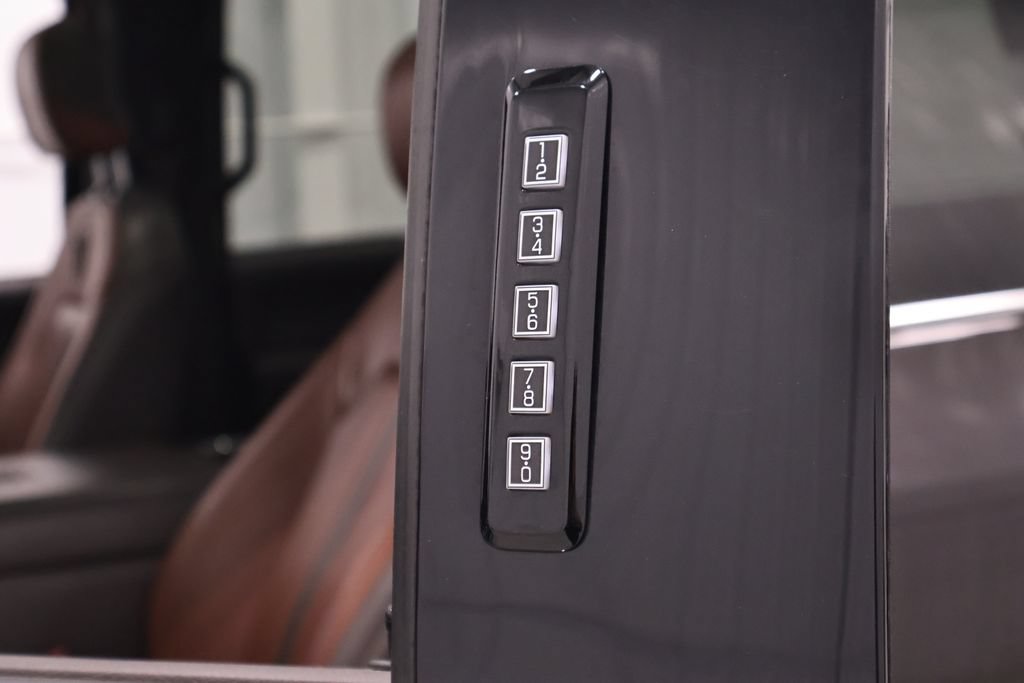 Used 2019 Ford F250 King Ranch w/ King Ranch Ultimate Package AWD/4WD image 43
