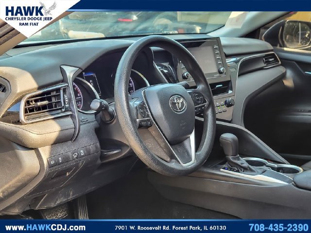 Used 2021 Toyota Camry LE FWD image 9