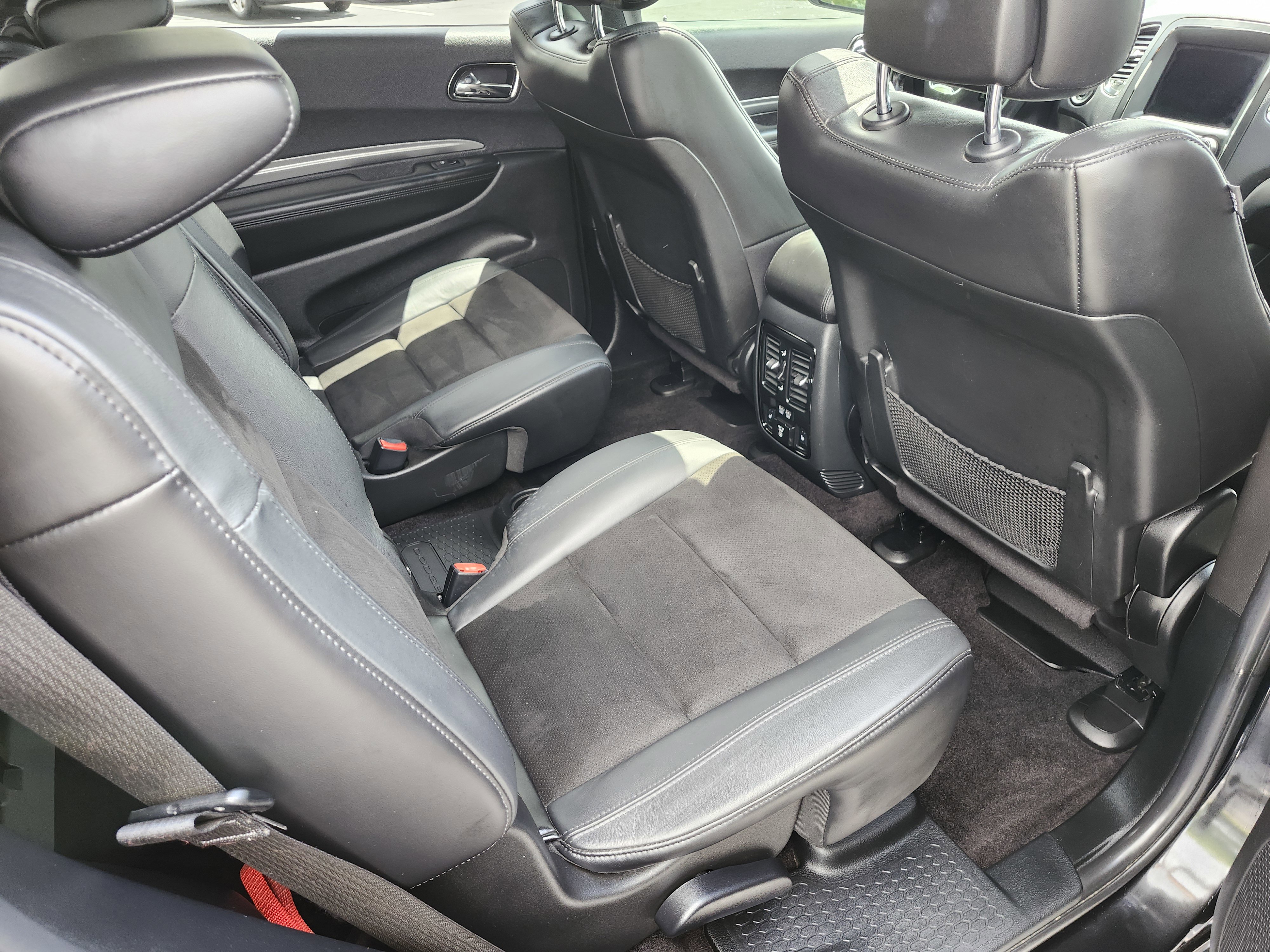 Used 2018 Dodge Durango GT w/ Premium Group AWD/4WD image 22