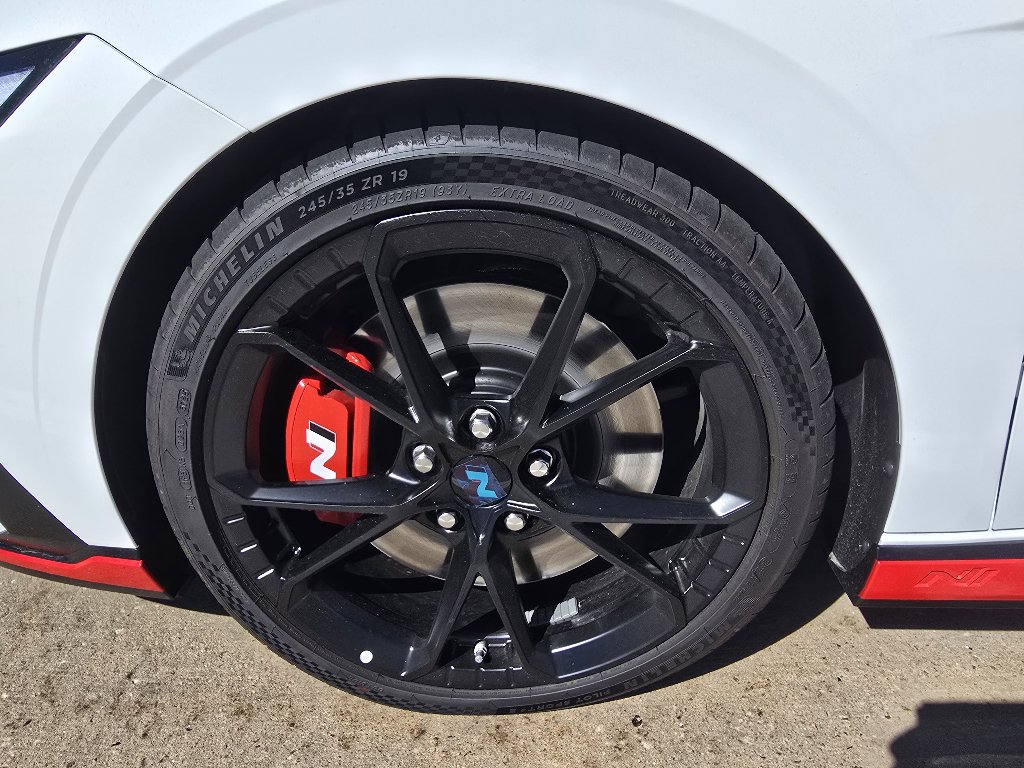 New 2026 Hyundai Elantra N FWD image 10
