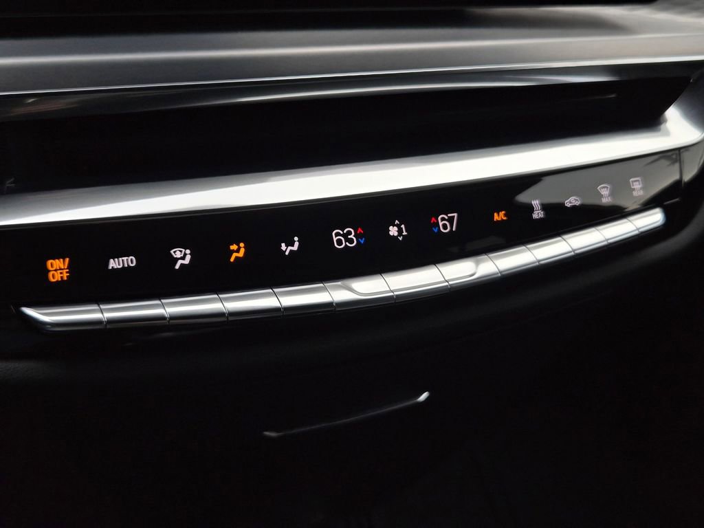 Certified 2024 Cadillac Lyriq Luxury w/ LPO, Floor Liner Package image 21