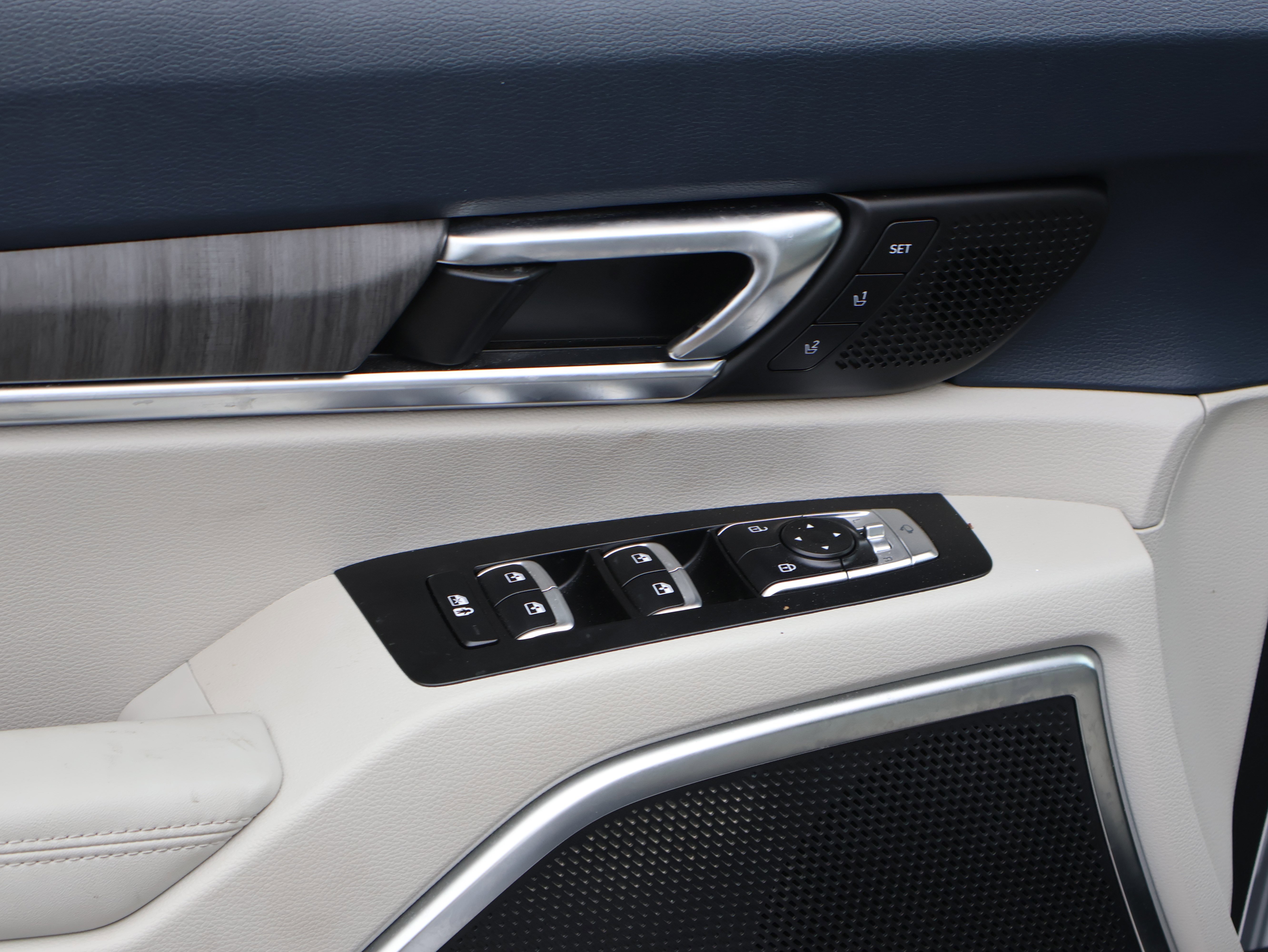 Used 2023 Kia Telluride SX image 23