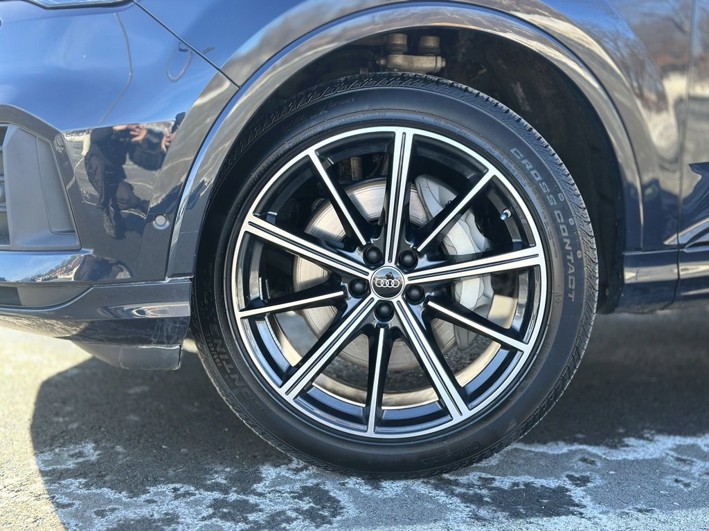 Used 2023 Audi Q7 3.0T Premium Plus w/ Premium Plus Package image 2