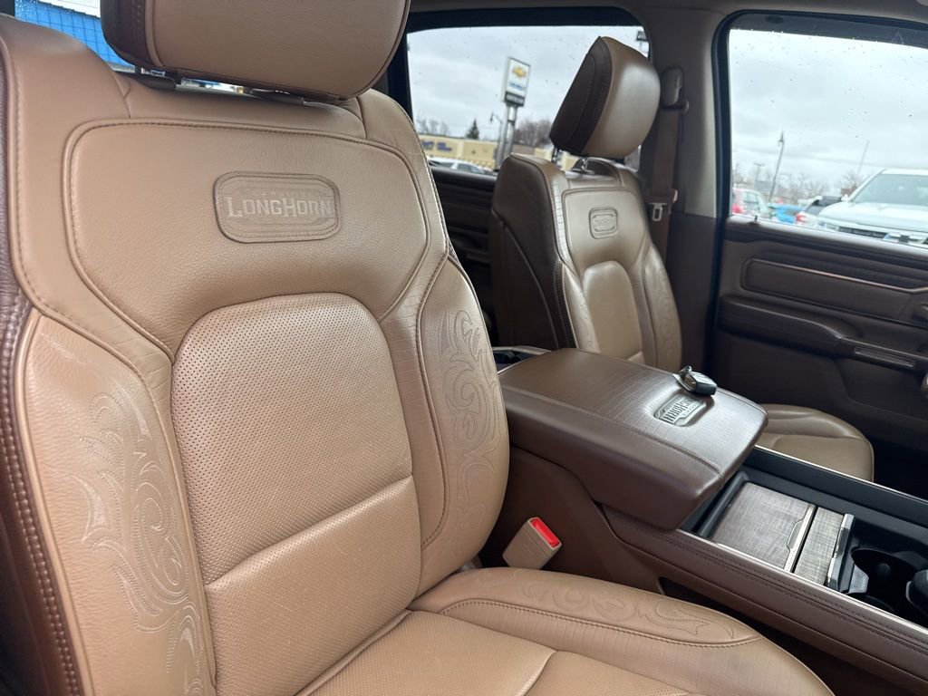 Used 2019 RAM 1500 Limited AWD/4WD image 34