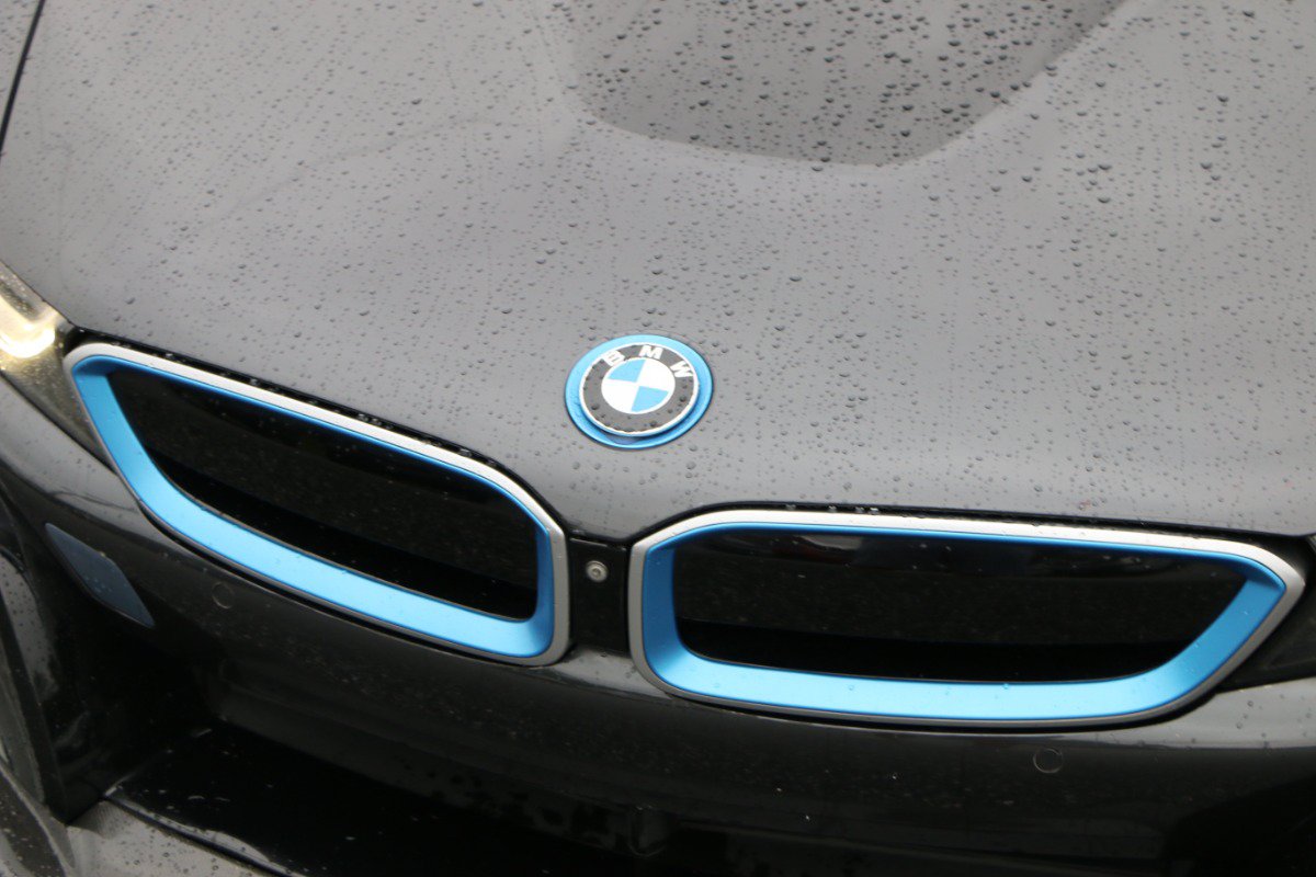 Used 2016 BMW i8 AWD/4WD image 12