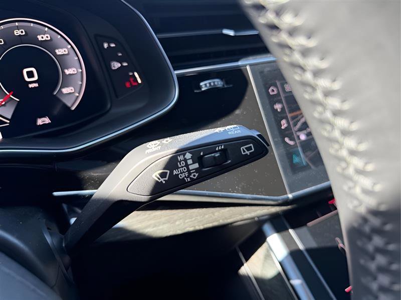 Used 2020 Audi Q8 Prestige w/ Prestige Package AWD/4WD image 57