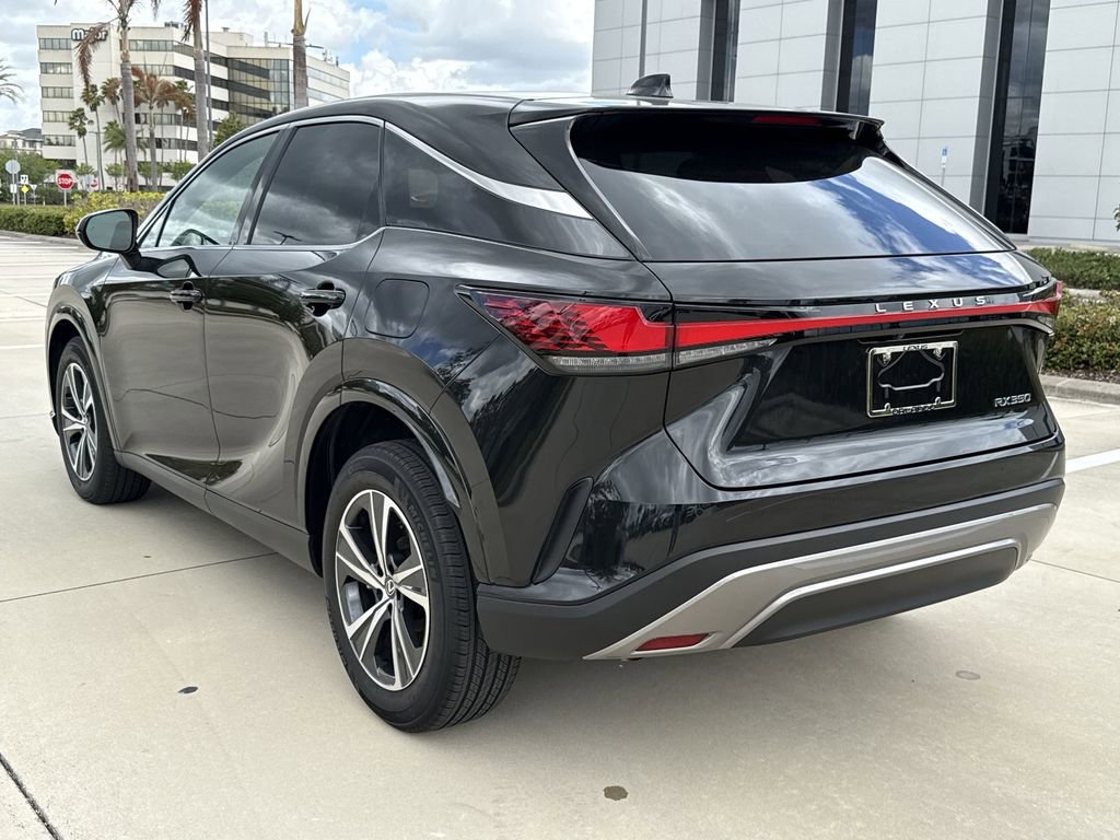 Used 2025 Lexus RX 350 FWD w/ Technology Package image 10