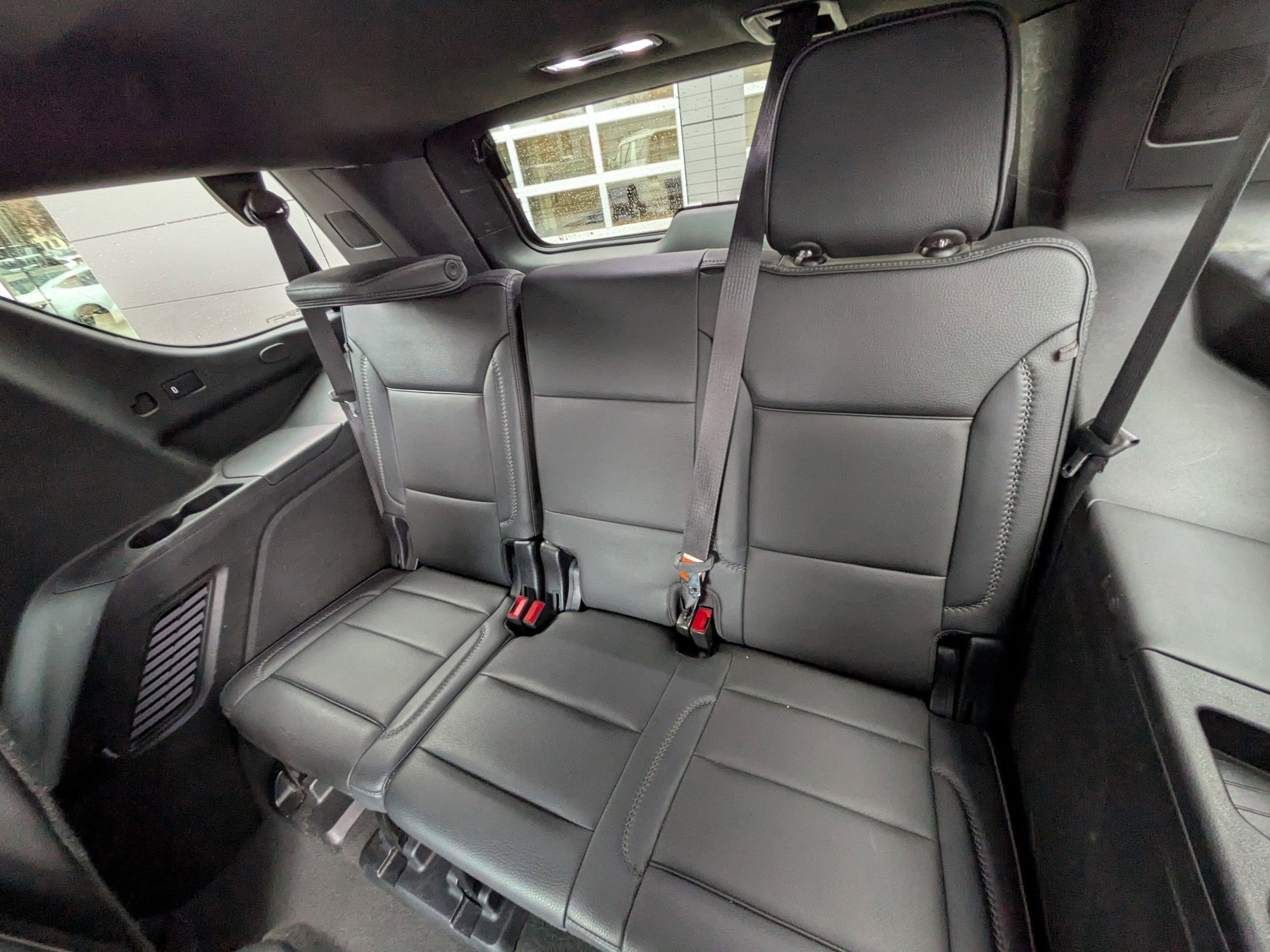 Used 2023 GMC Yukon Denali image 28