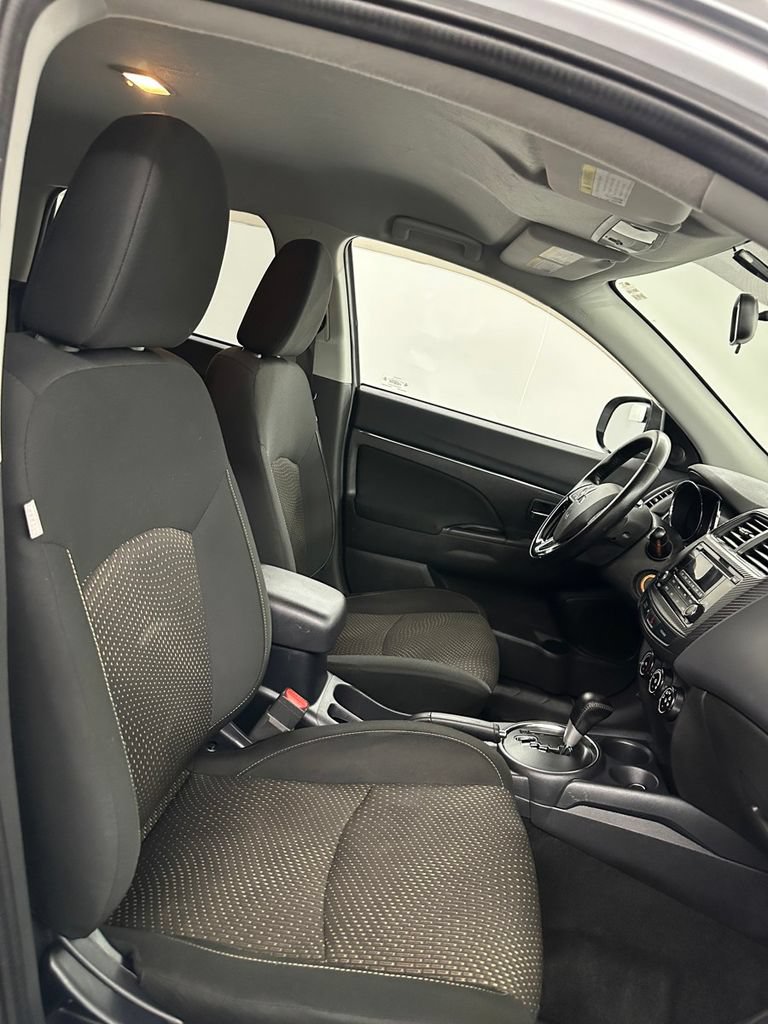 Used 2016 Mitsubishi Outlander Sport ES FWD image 32