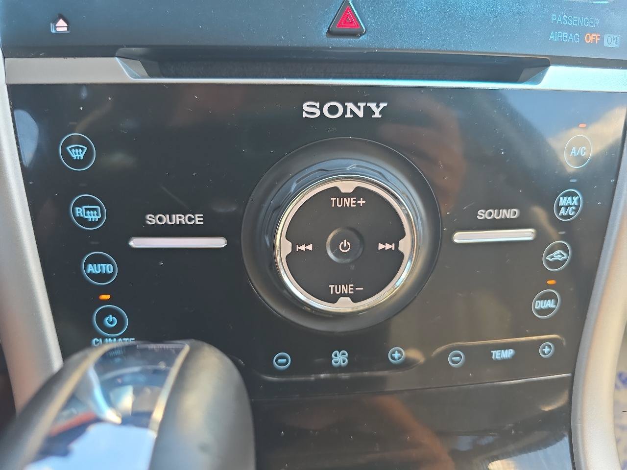 Used 2013 Ford Edge Limited FWD image 31