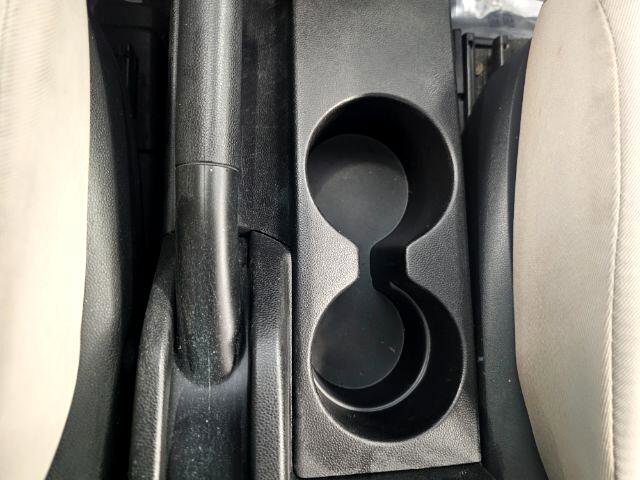 Used 2015 MAZDA MAZDA5 Sport image 19