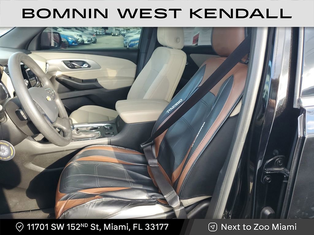 Used 2023 Chevrolet Traverse LS image 20