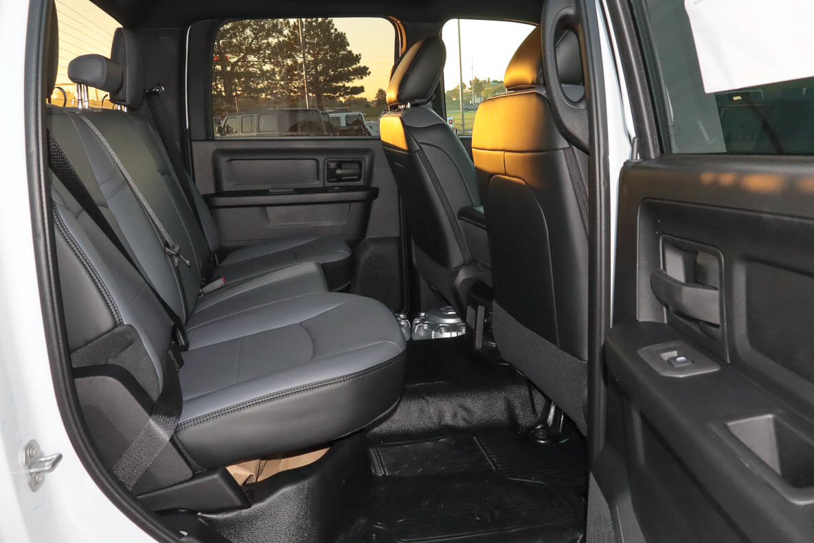 New 2027 RAM 5500 Tradesman w/ Chrome Appearance Group AWD/4WD image 19