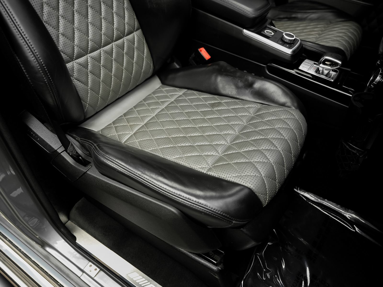 Used 2015 Mercedes-Benz G 63 AMG 4MATIC image 39