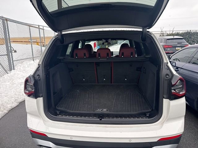 Certified 2024 BMW X3 xDrive30i w/ Premium Package image 7