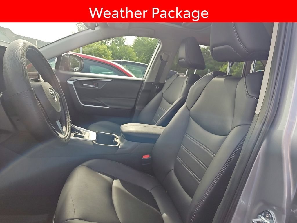Used 2025 Toyota RAV4 XLE Premium w/ Weather Package AWD/4WD image 7