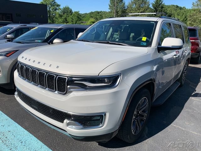 Used 2022 Jeep Wagoneer Series III w/ Rear Seat Video Group 1 AWD/4WD video 1