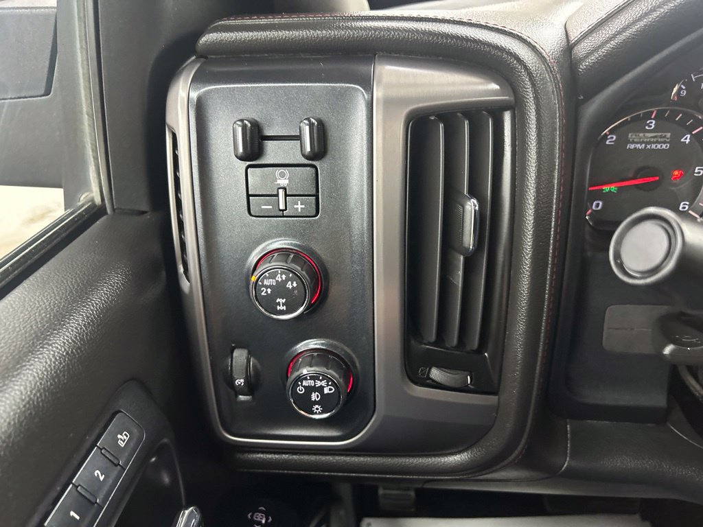 Used 2014 GMC Sierra 1500 SLT w/ All-Terrain Package AWD/4WD image 42