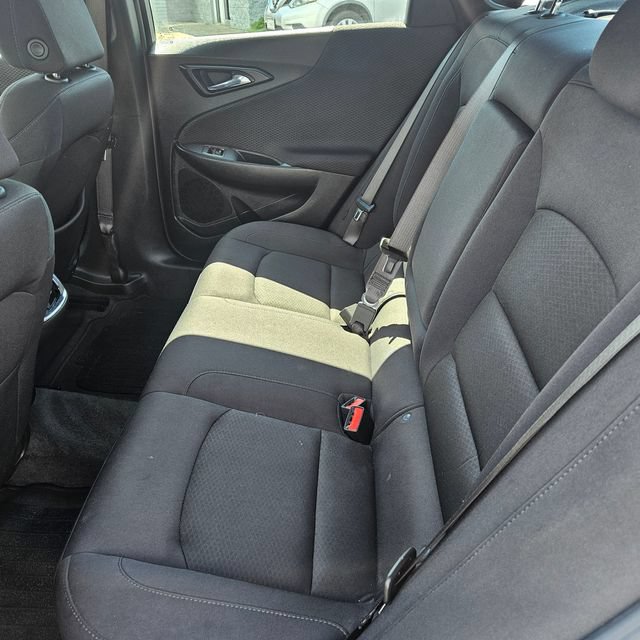 Used 2024 Chevrolet Malibu LT FWD image 17