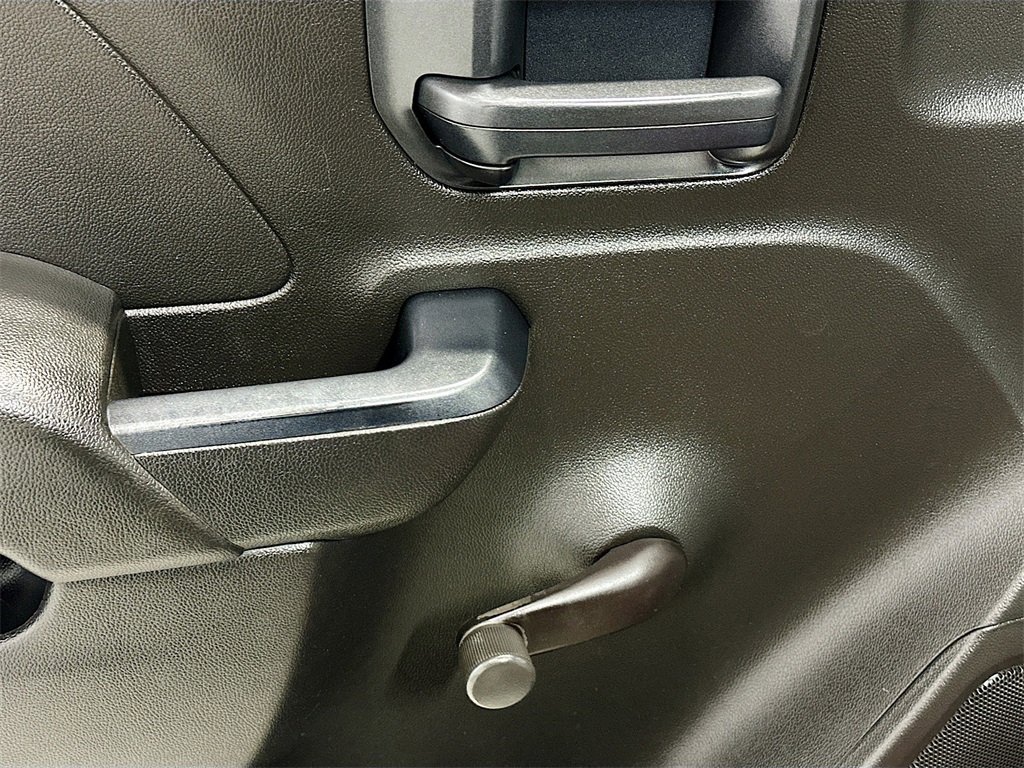 Used 2015 Chevrolet Silverado 1500 W/T image 29