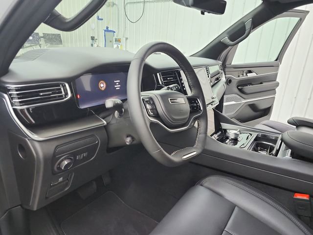 New 2026 Jeep Grand Wagoneer Summit w/ Rear Seat Video Group I AWD/4WD image 11