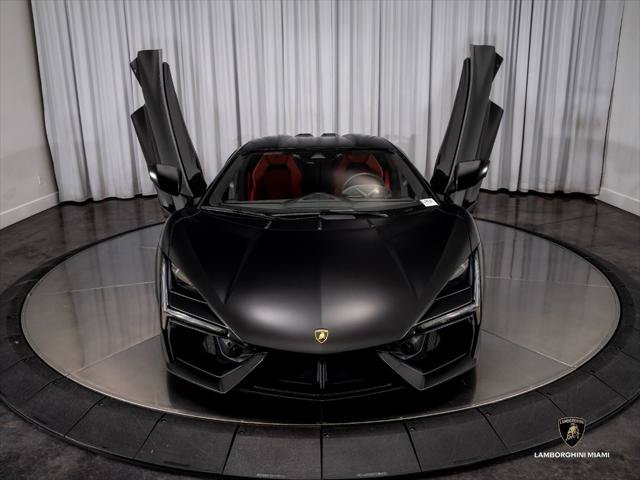 Used 2025 Lamborghini Revuelto AWD/4WD image 4