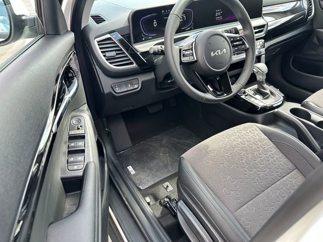 New 2026 Kia Seltos S image 12
